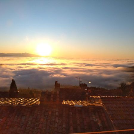 Palazzo Ninci Bed and Breakfast Civitella in Val di Chiana Esterno foto